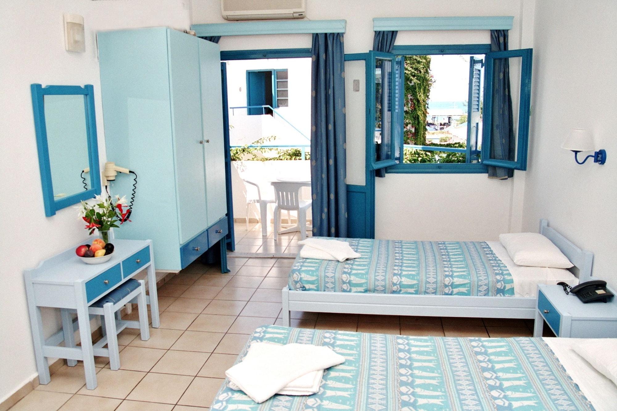 Galeana Beach Hotel Платанес Екстериор снимка