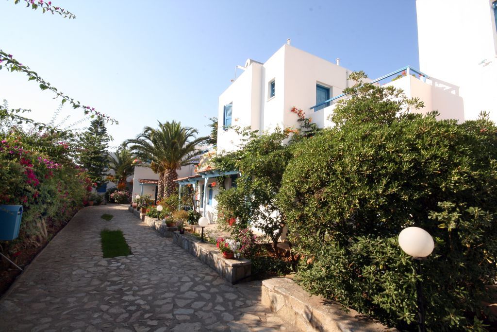Galeana Beach Hotel Платанес Екстериор снимка